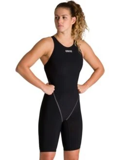 Arena Powerskin ST 2.0 Kneelength - Black -Aqua Fit Wear arena powerskin st 20 kneelength black 2a898 50 7