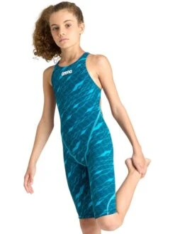 Arena Powerskin ST NEXT Junior Kneelength - Clean Sea Blue 22 Arena Powerskin ST NEXT Junior Kneelength - Clean Sea Blue -Aqua Fit Wear arena powerskin st next junior kneelength clean sea blue 006350 101 8