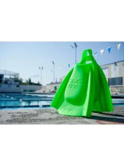DMC Fins Elite 2 Fins - Green 17 DMC Fins Elite 2 Fins - Green -Aqua Fit Wear dmc fins elite 2 fins green dmce2 gr 1